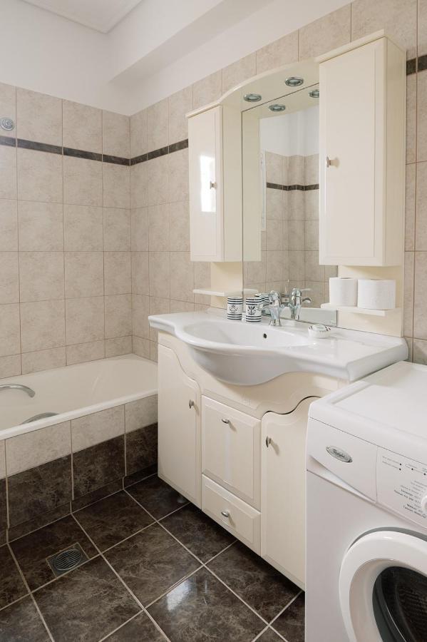 Vasilopoulos Residences - Apartments Eliana & Melanthia Аргостоліон Екстер'єр фото